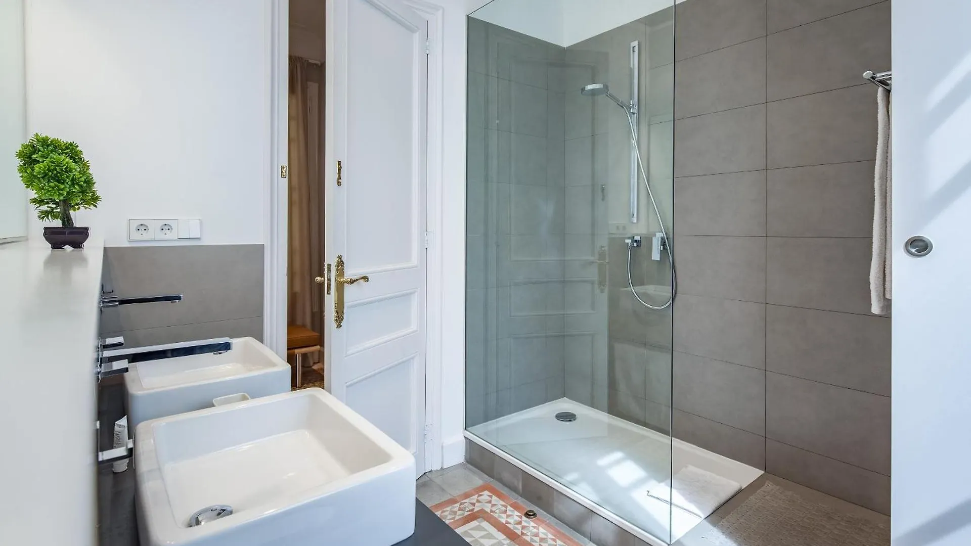 Habitat Apartments Barcelona Classic